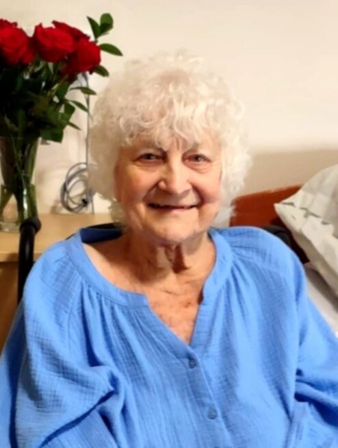 Beverley  Johnston